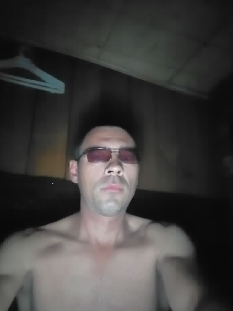  44923952  , 42 ,    -