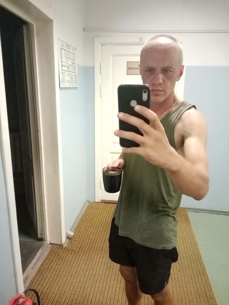  50475222  , 42 ,     