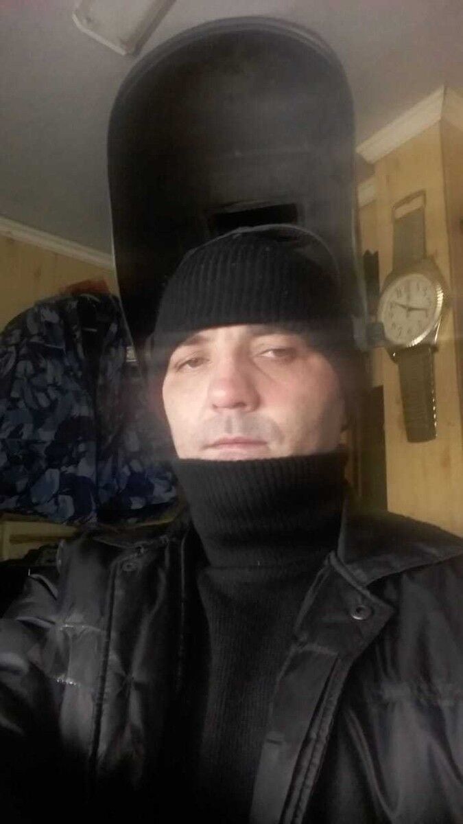  15881842  , 47 ,    