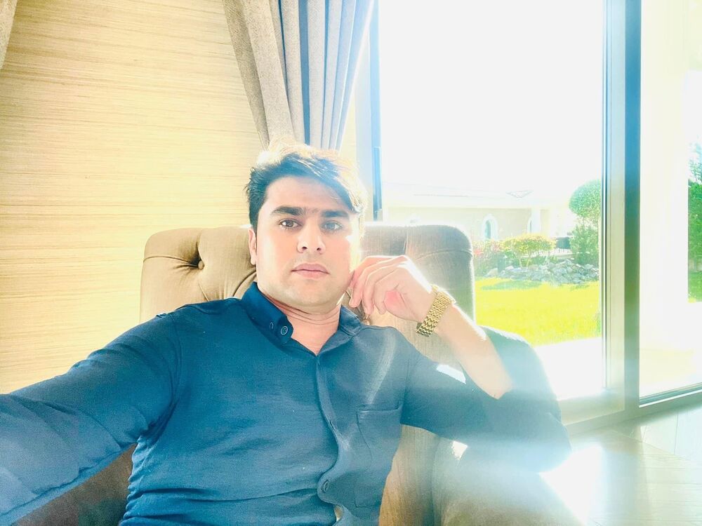  ,   Jawed, 29 ,   ,   