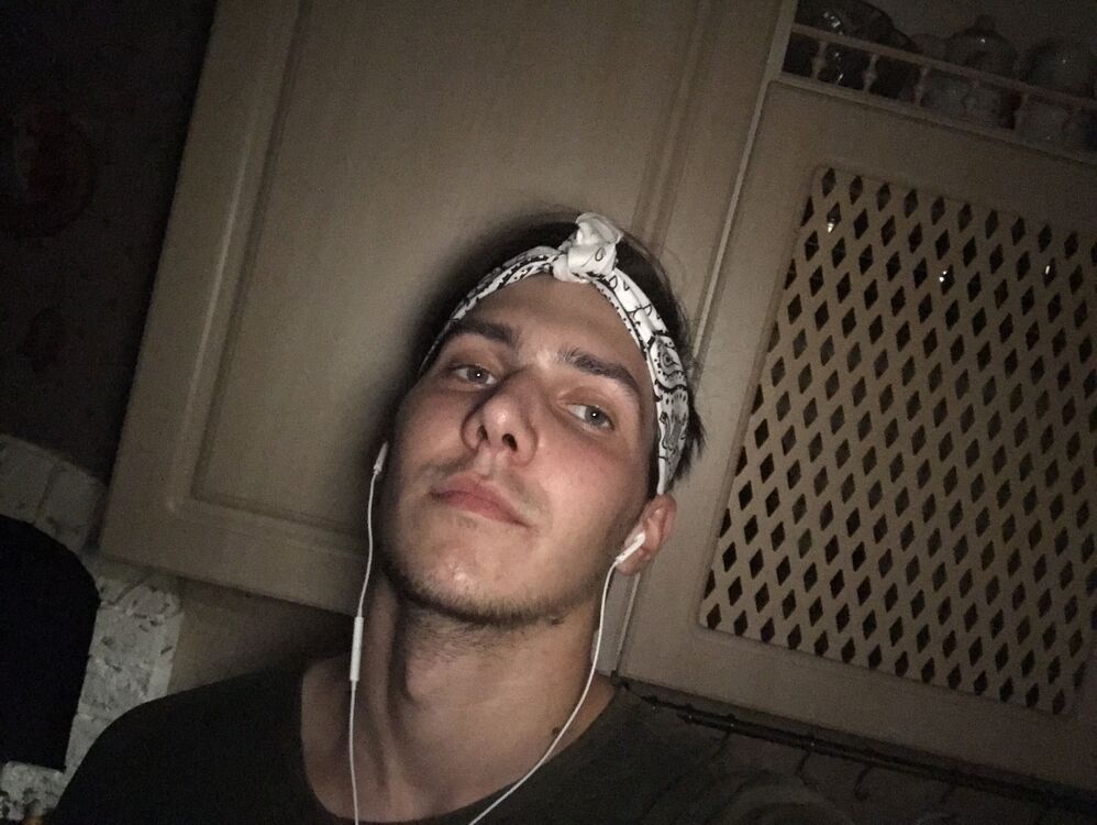  34634992  , 28 ,    
