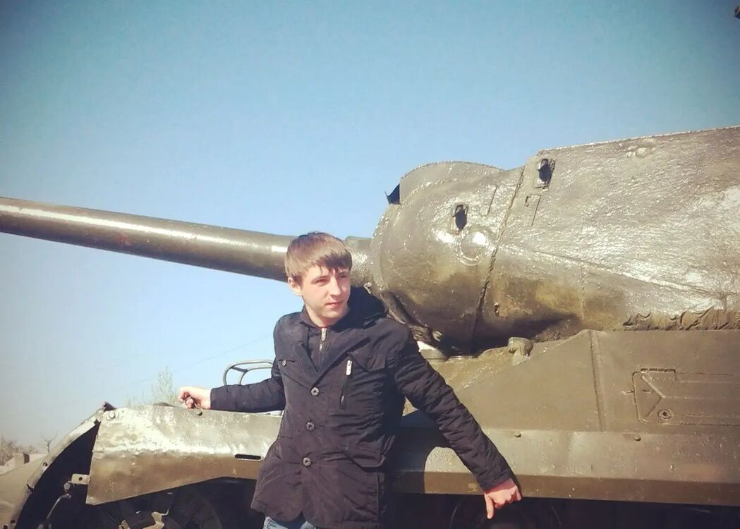  48619922  , 30 ,    