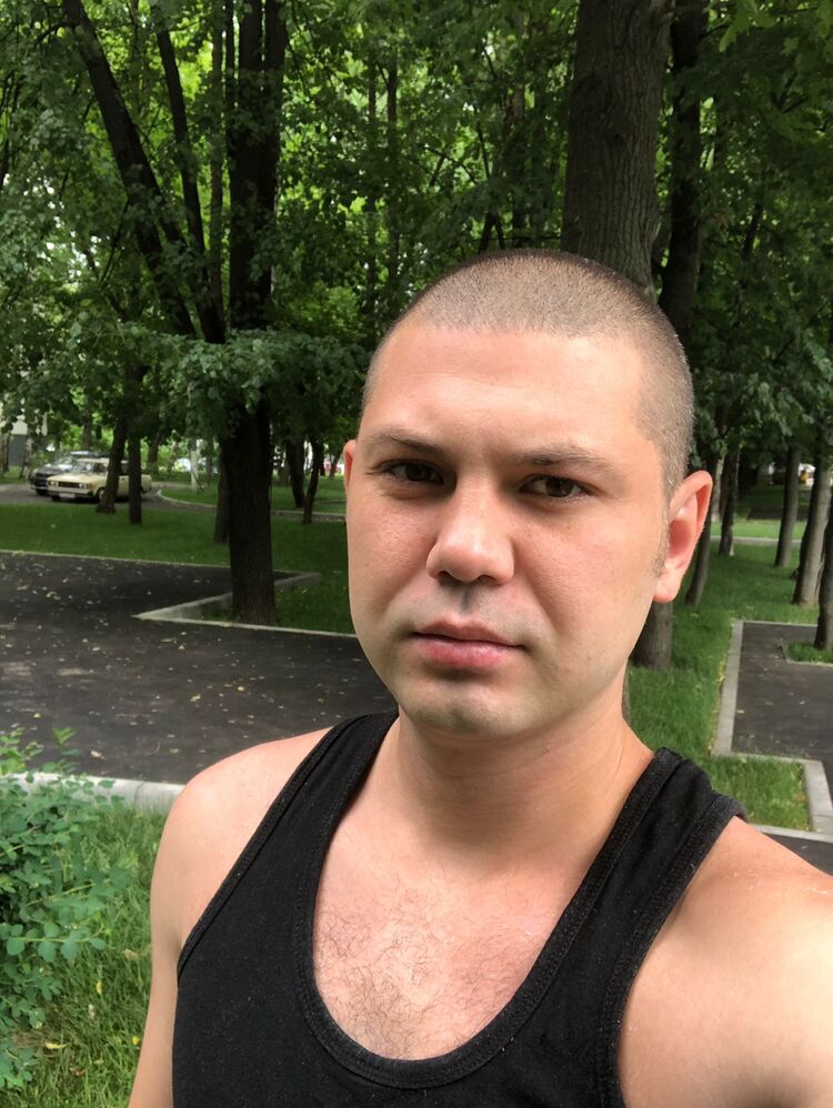  ,   Vladimir, 33 ,   ,   