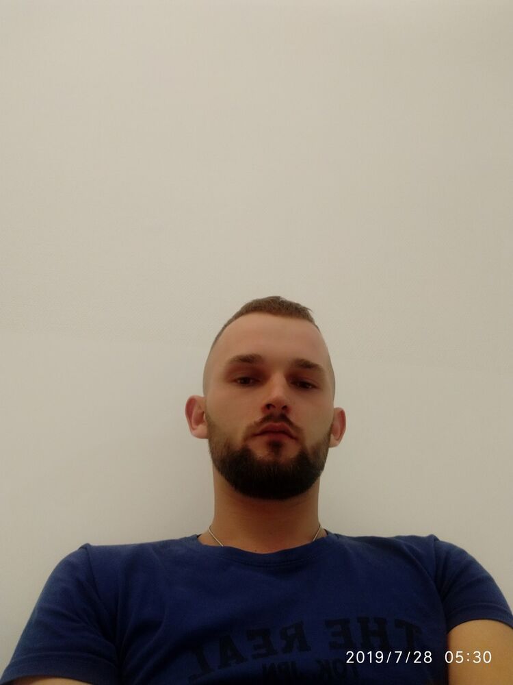  18497242  , 29 ,    