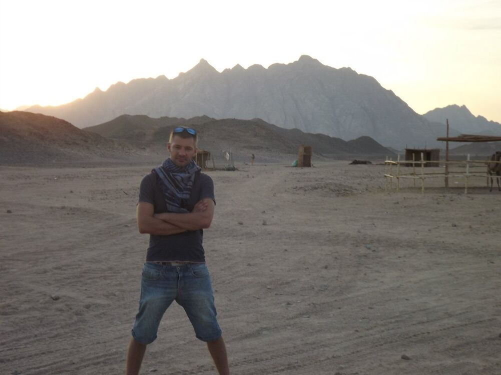  ,   Slava, 40 ,  