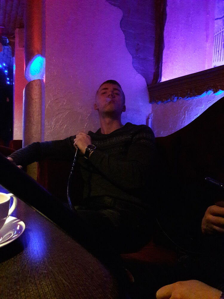  11231162  Serji, 29 ,    