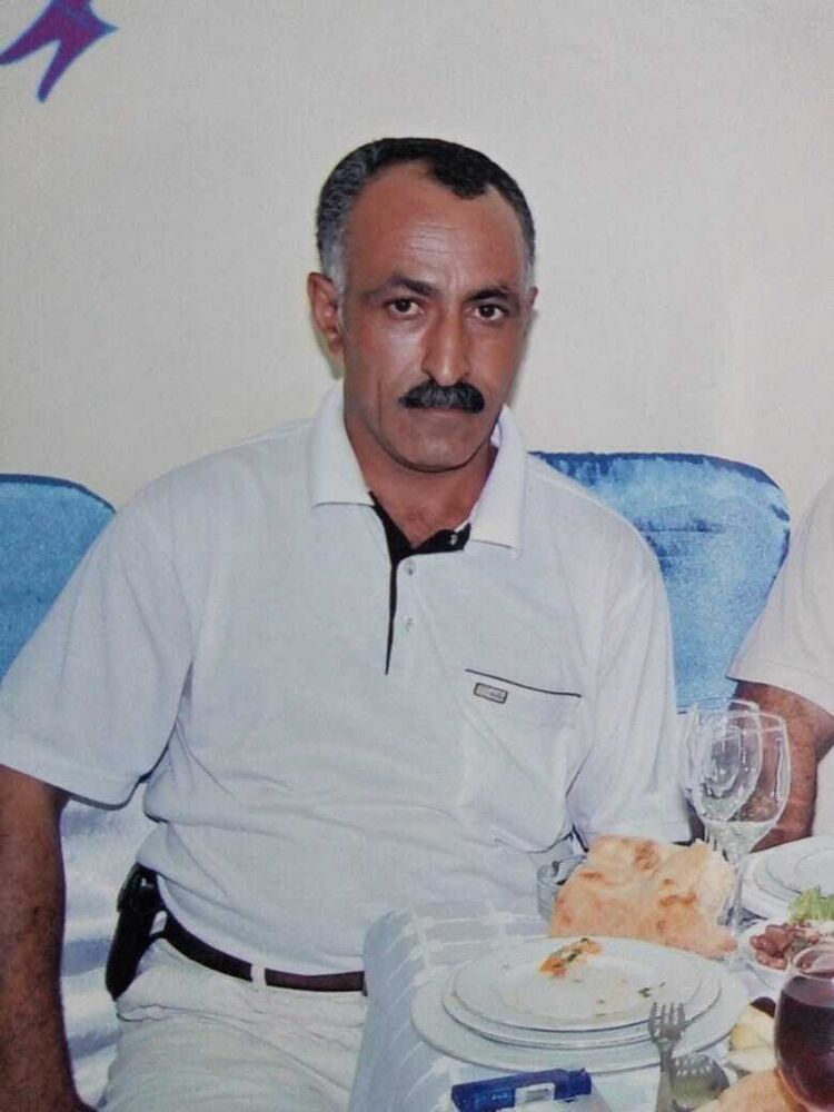  36202942  Sadiq, 52 ,    