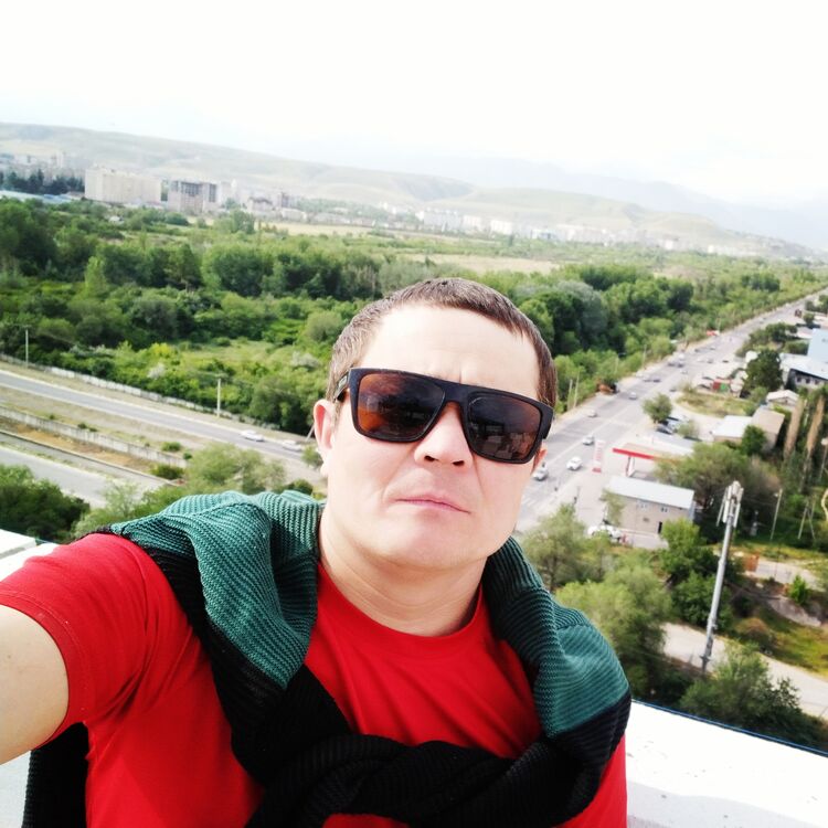  46595252  , 35 ,    