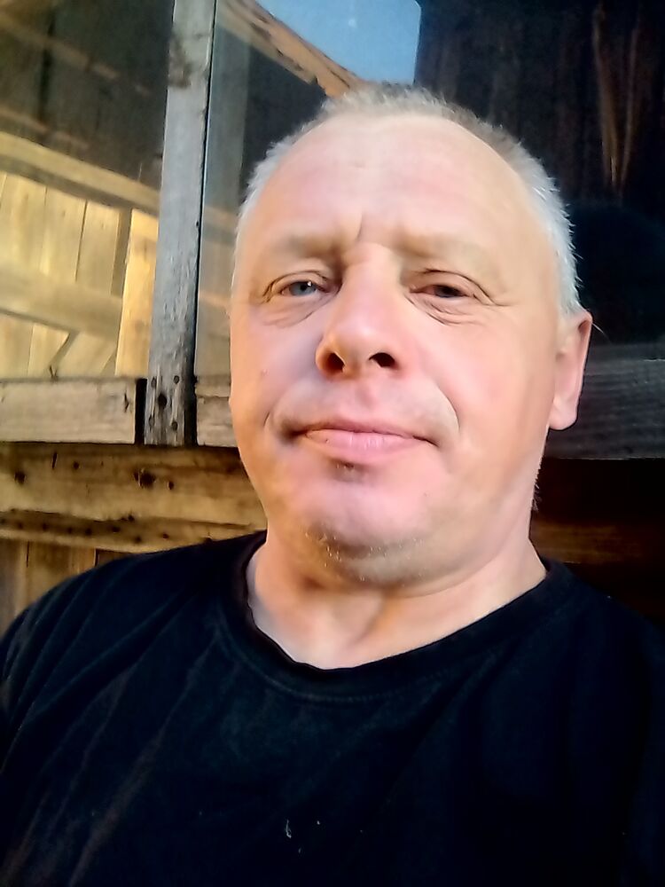  44508392  , 52 ,    