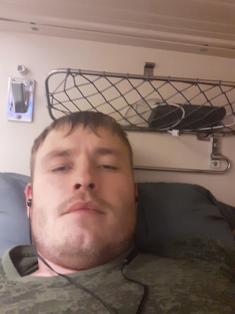  18034852  , 31 ,    