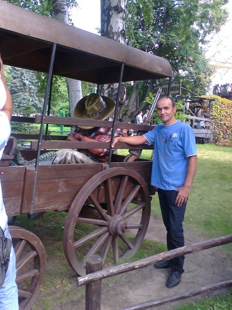  6630482  Kahramon, 46 ,    -