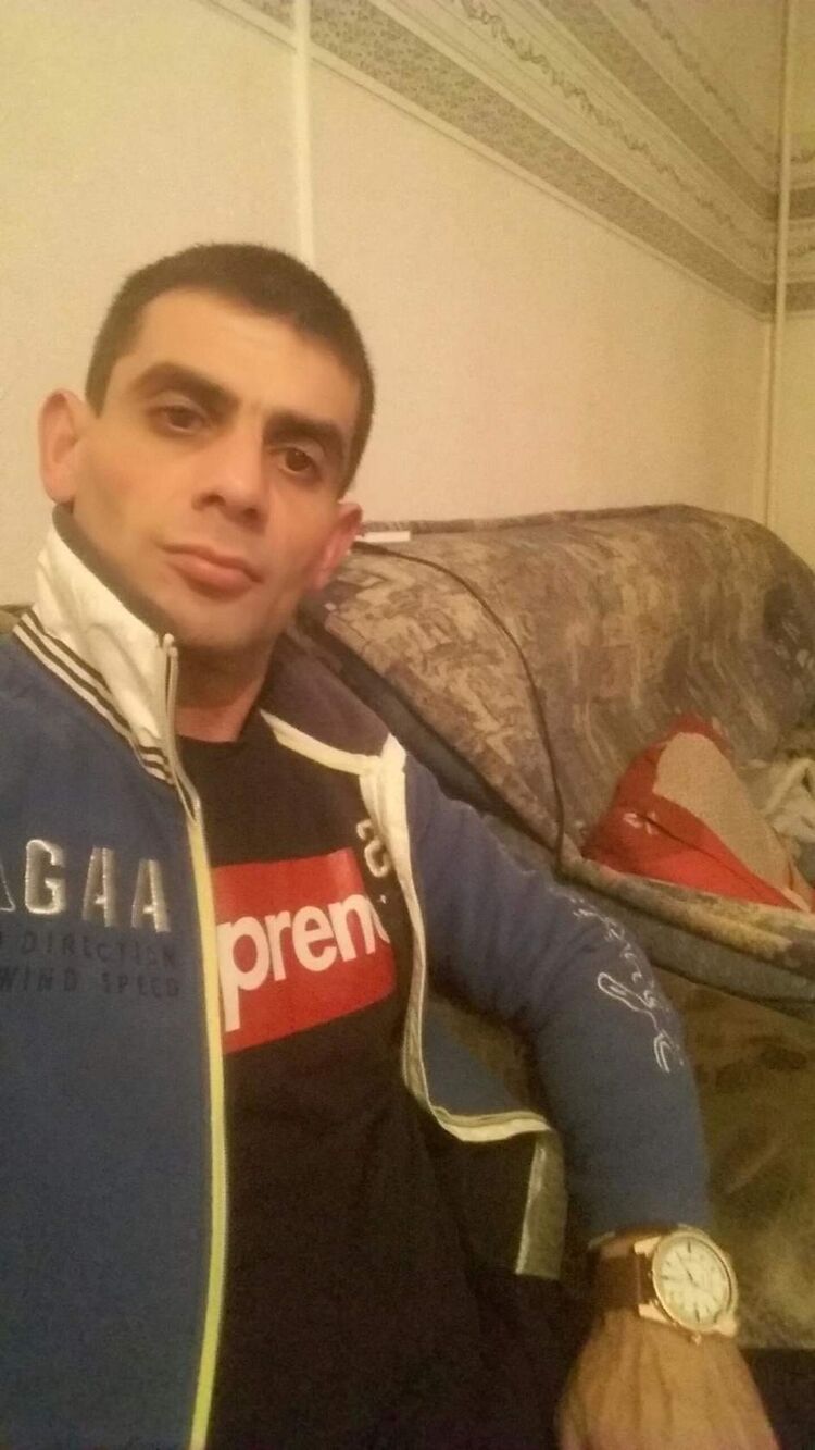  26702312  Ramin, 40 ,    