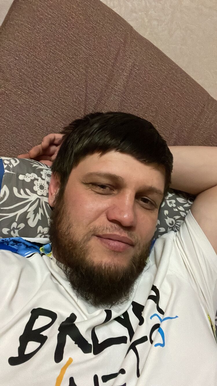  30786002  Omar, 35 ,    