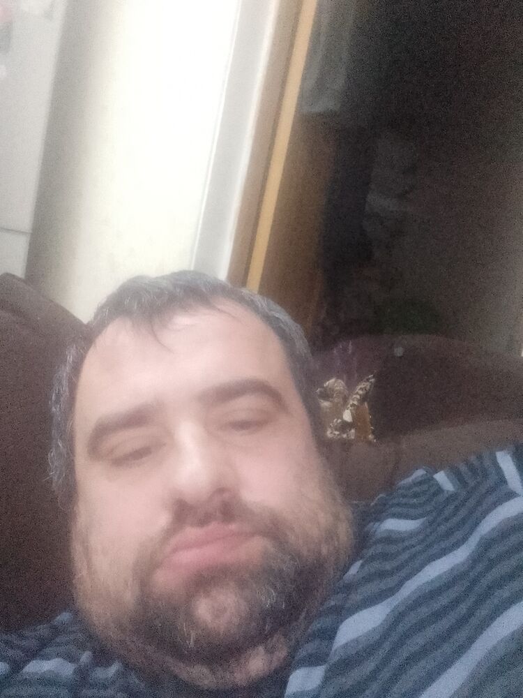 48077952  , 42 ,    