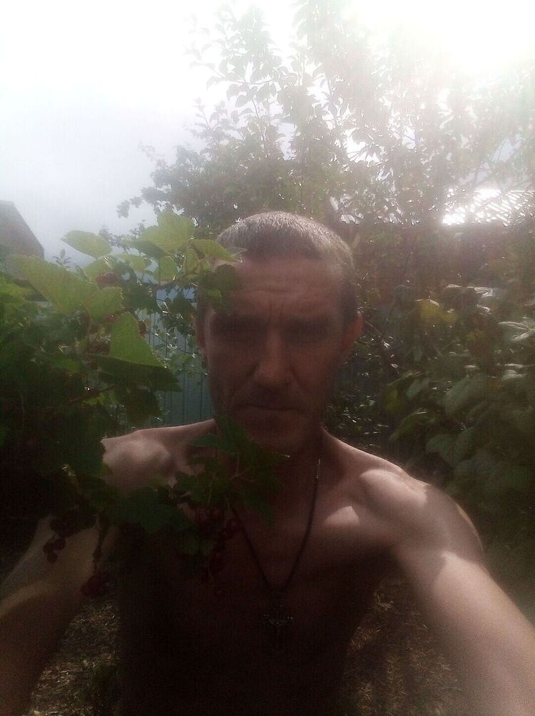  36890672  , 47 ,     