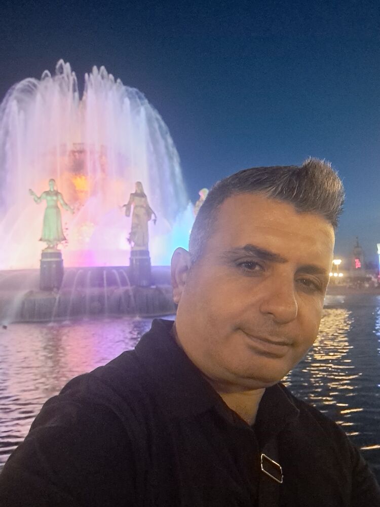  54018892  Kemal, 43 ,    