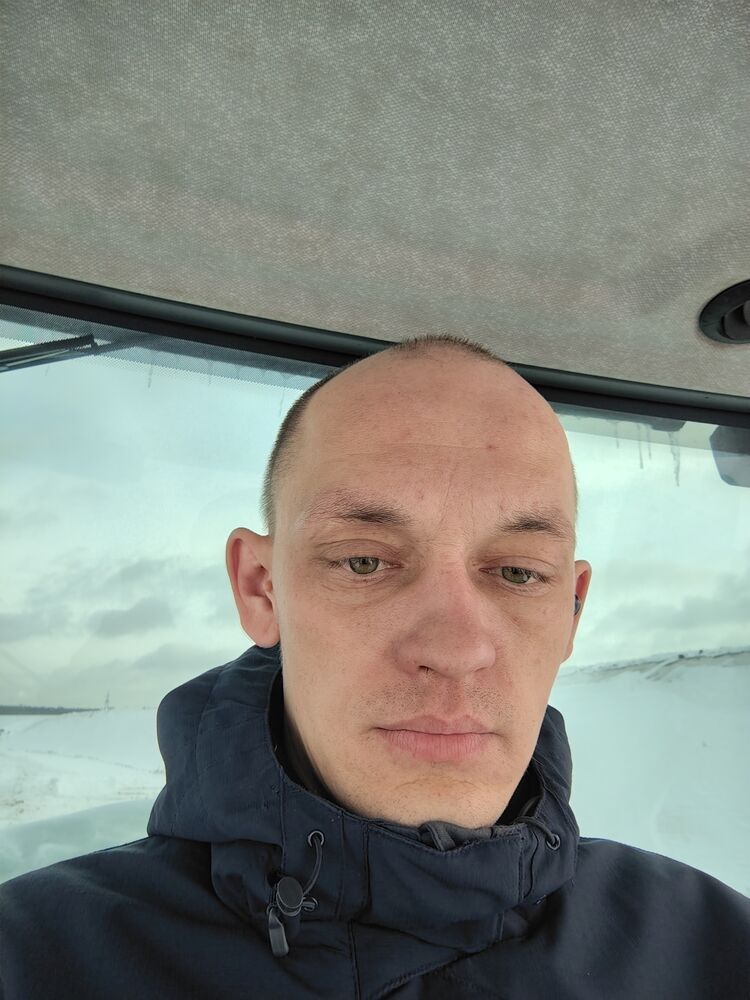  48405612  , 31 ,    