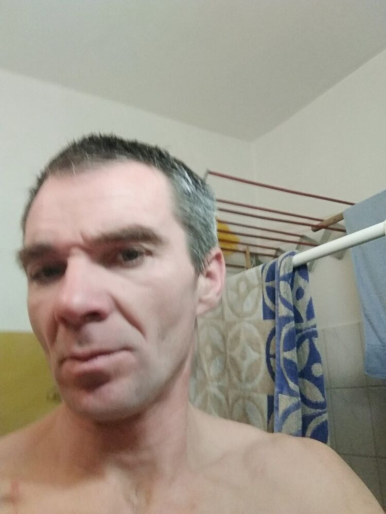  ,   Robert, 48 ,   