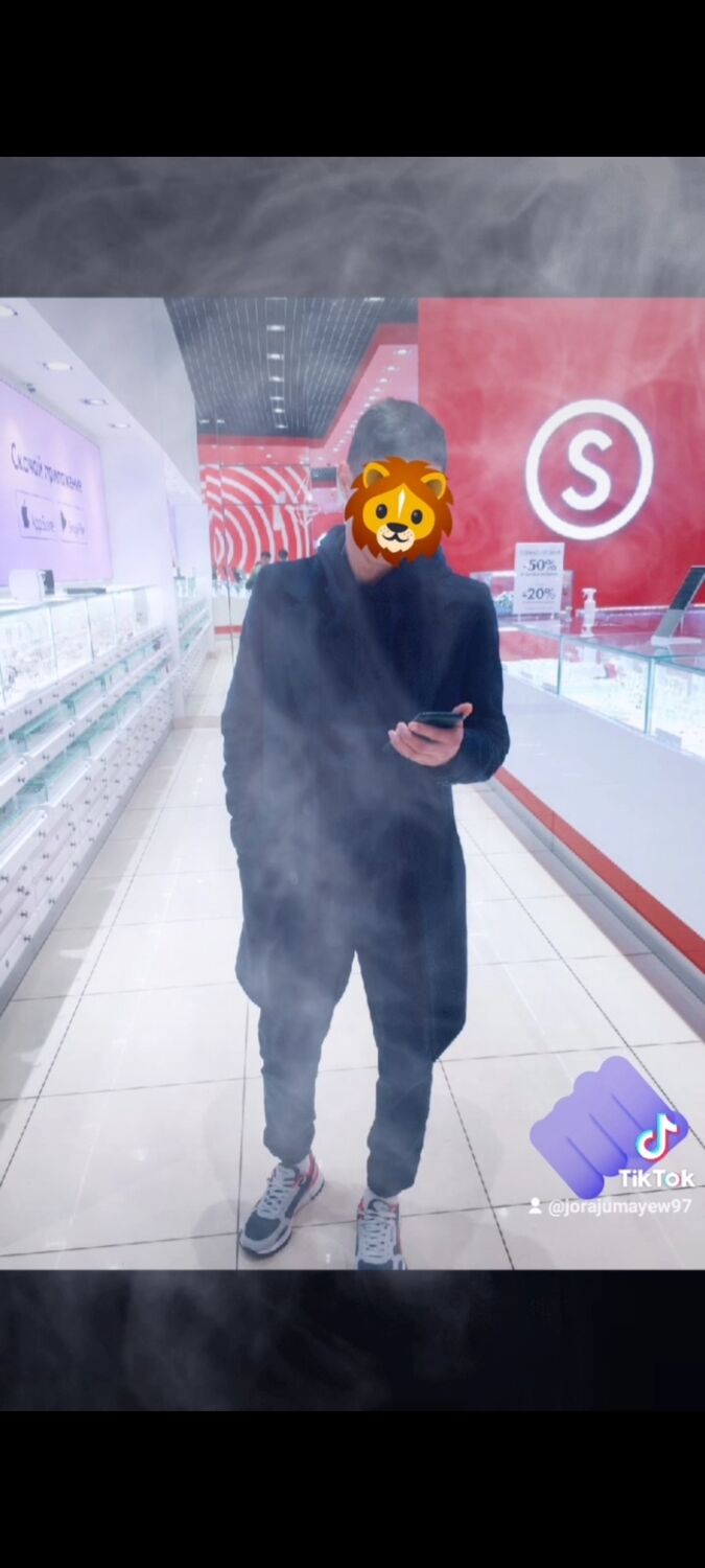  25738822  , 28 ,    