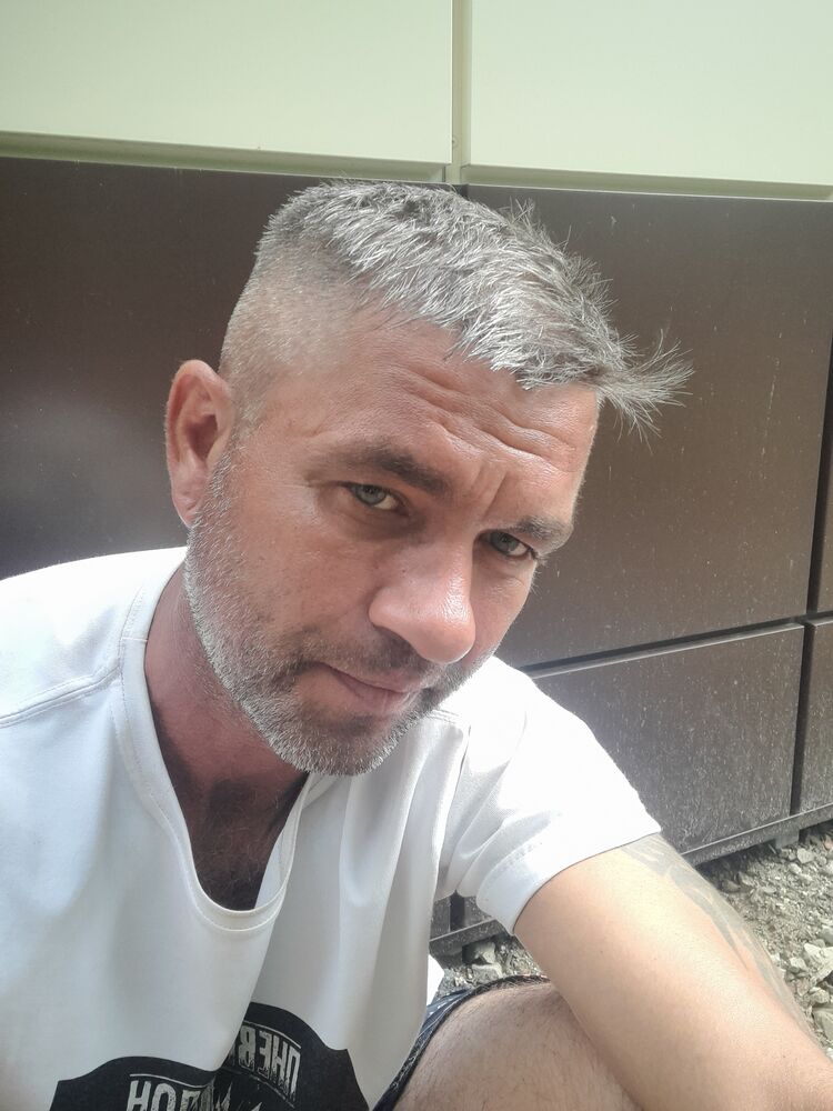  44783742  , 42 ,    