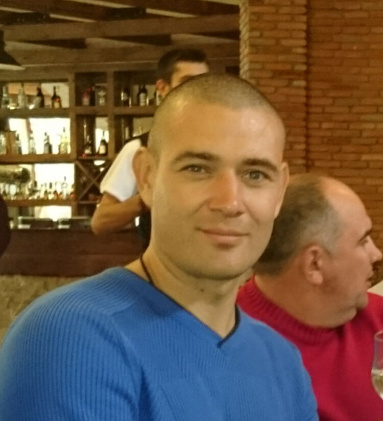  ,   Zool, 48 ,   