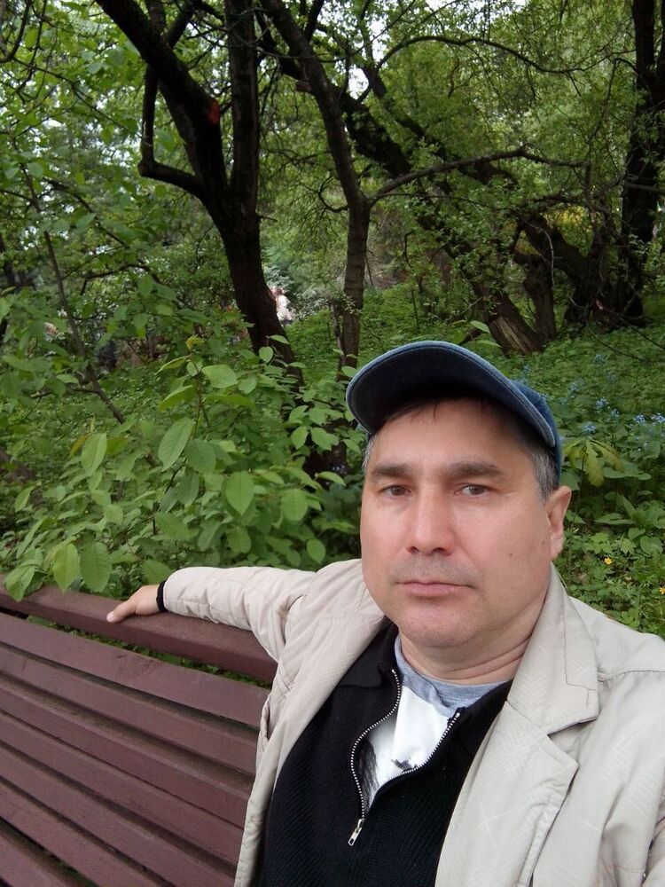  54482262  Iliya, 50 ,    