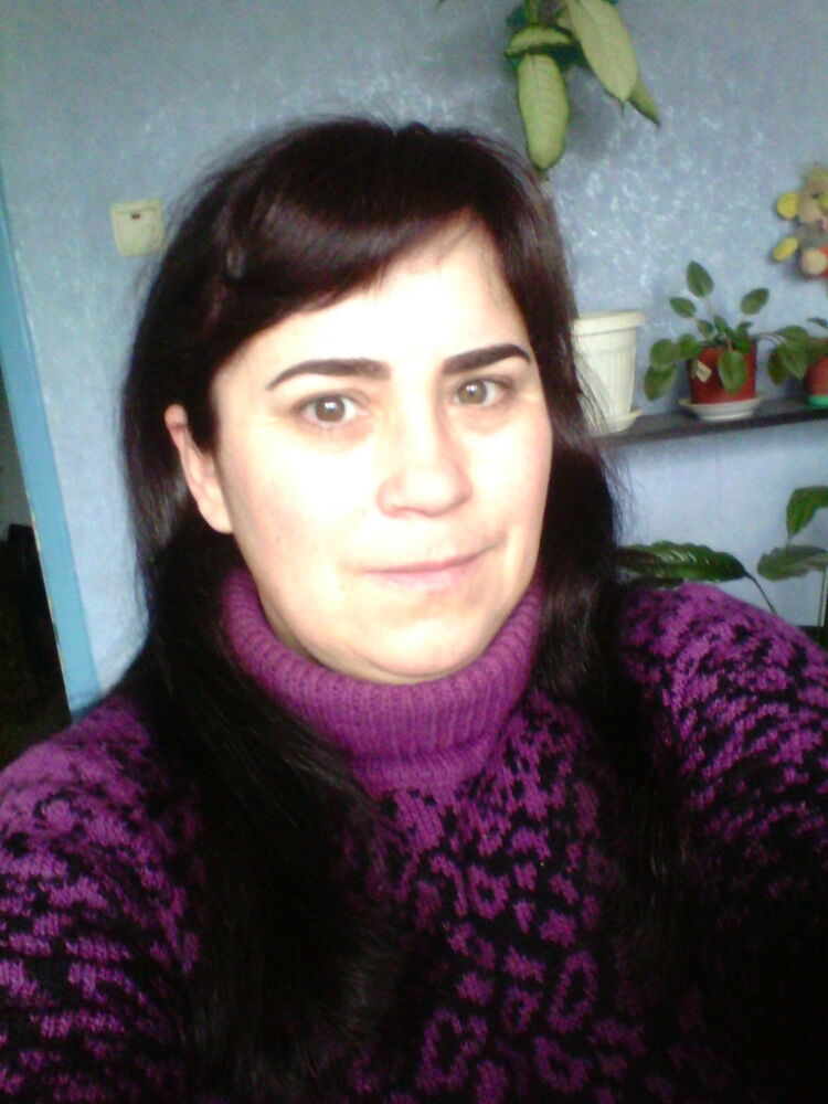  ,   Lilya, 47 ,  