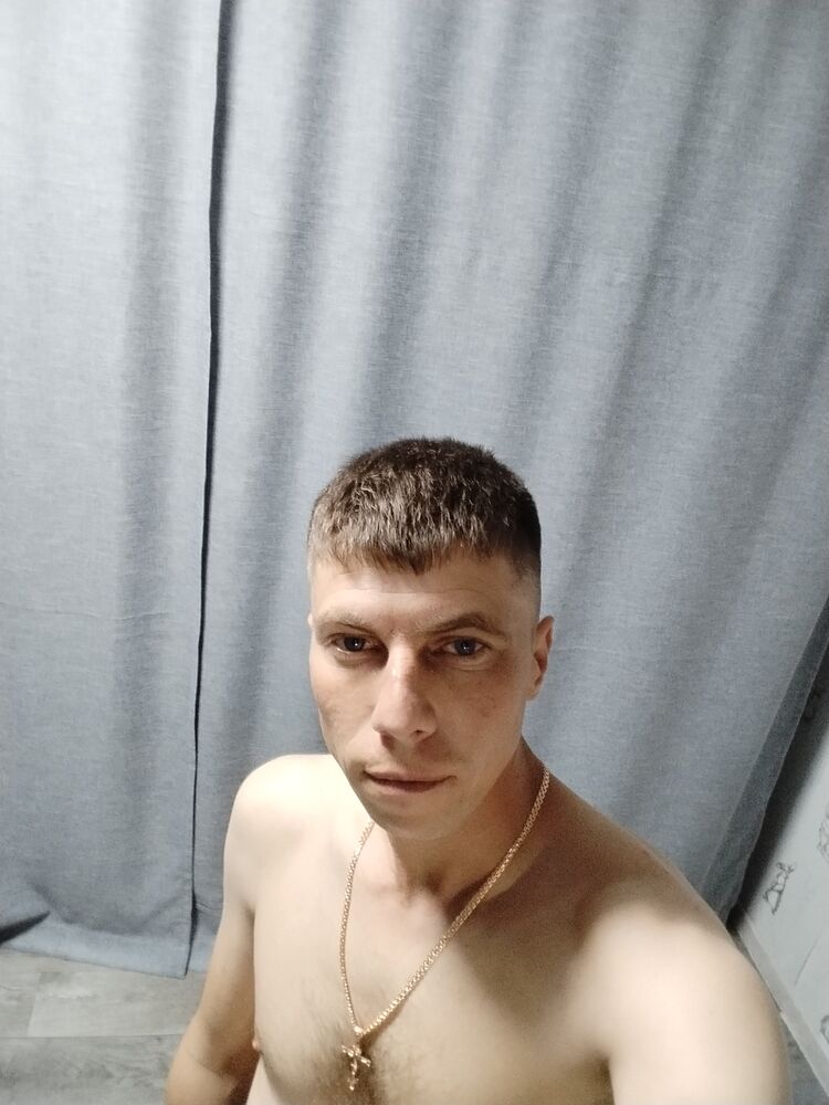  43384682  , 32 ,    