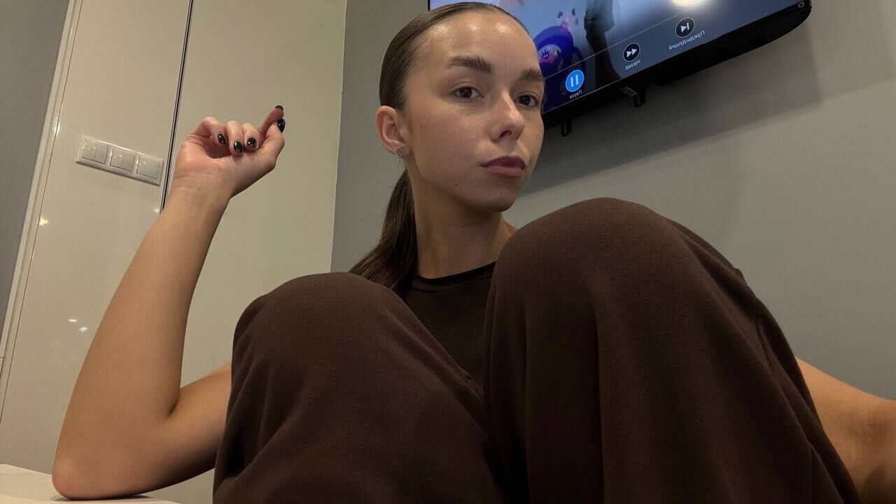  53096212  , 35 ,    -