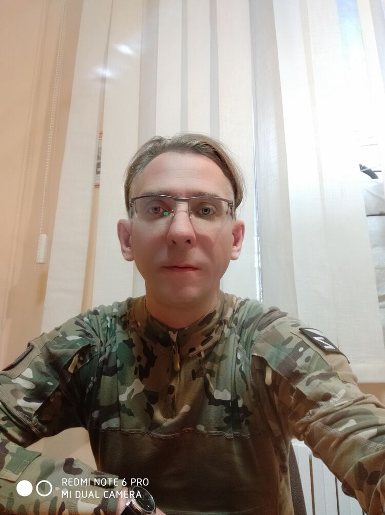  ,   Andrew, 43 ,   ,   