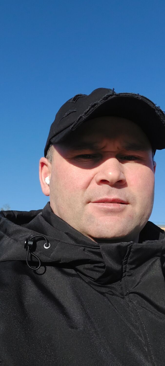  49467362  Fakhridin, 47 ,    -