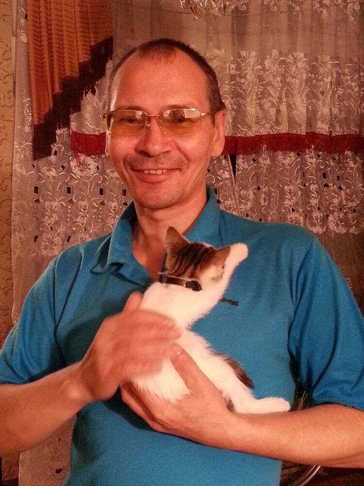  ,   Zamir, 52 ,   