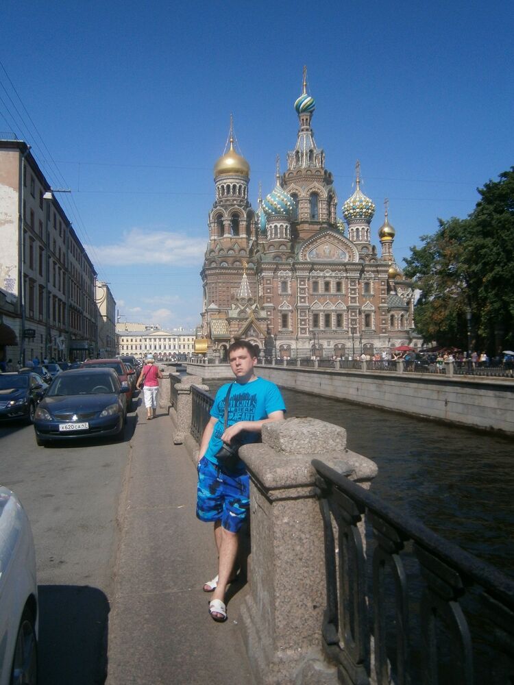  ,   Denis, 33 ,   ,   , c 