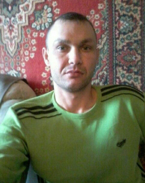  ,   Oleg, 41 ,   