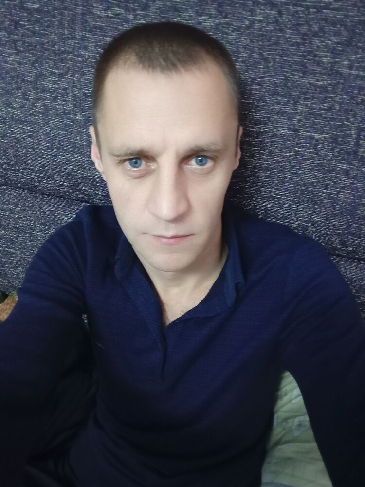  49459642  , 40 ,    