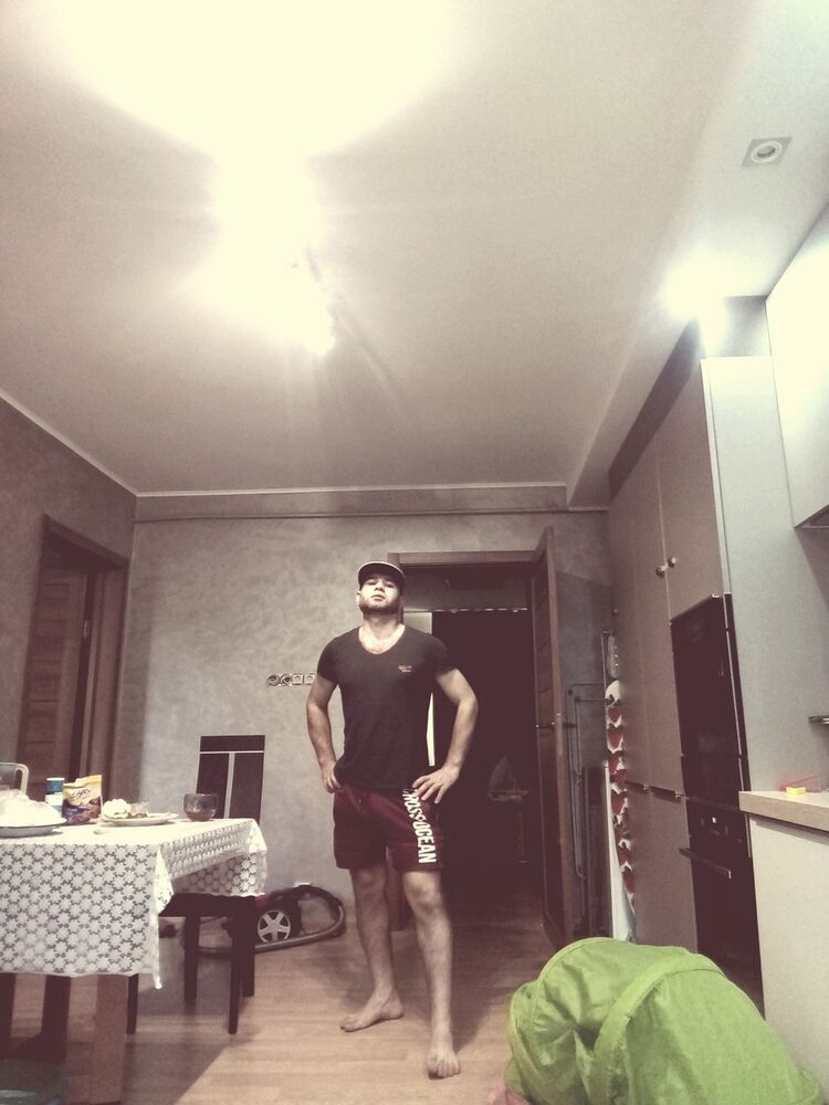  12710552  , 37 ,    