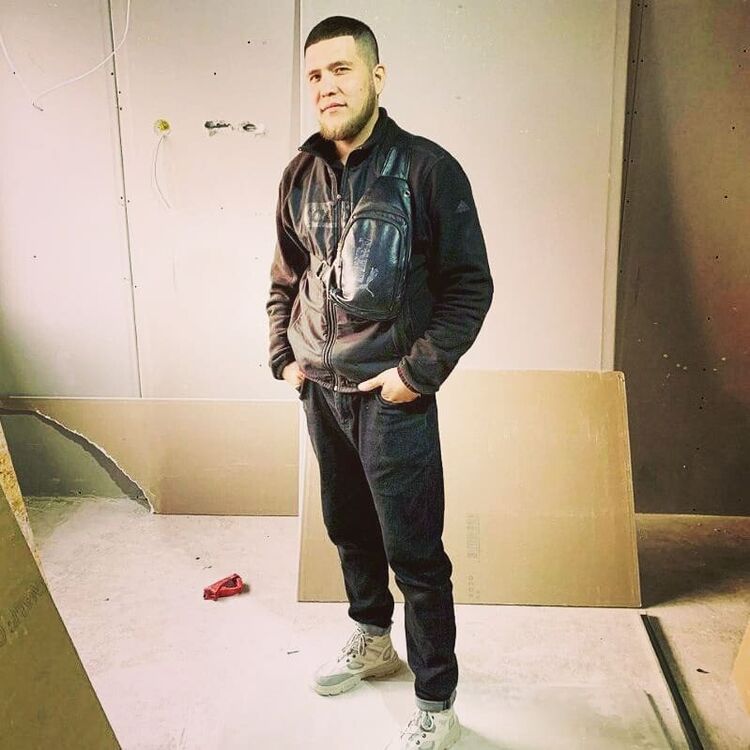  21707132  , 25 ,    
