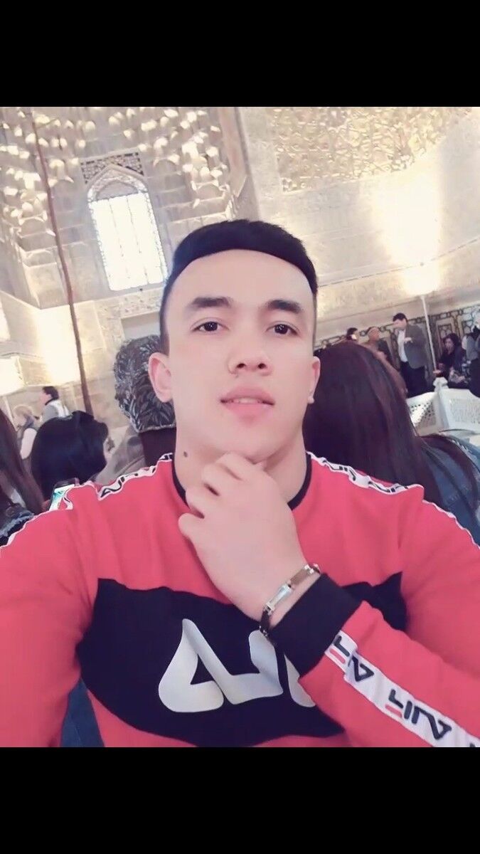  15790822  Doston, 31 ,    