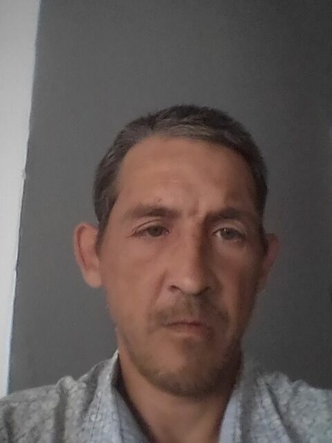  ,   Ruslan, 44 ,   ,   , c , 