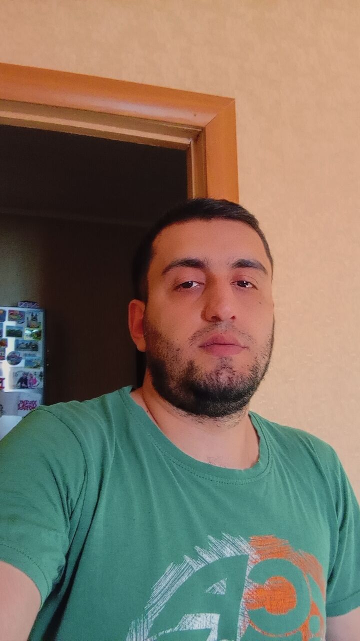  52387562  , 33 ,    