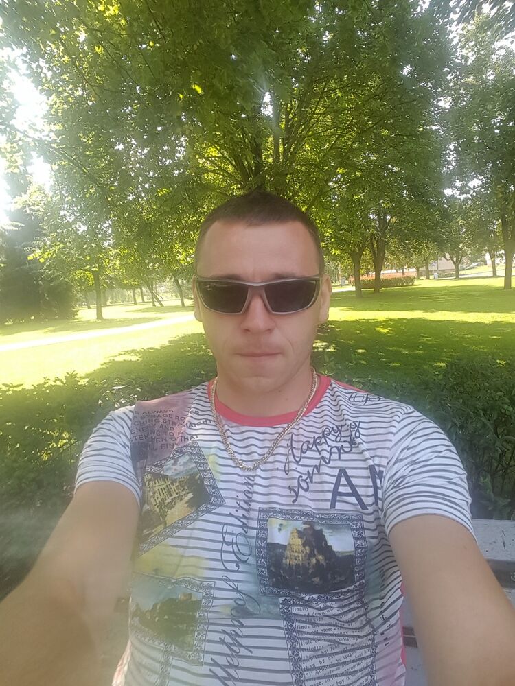  ,   Olegs, 38 ,   ,   , c 