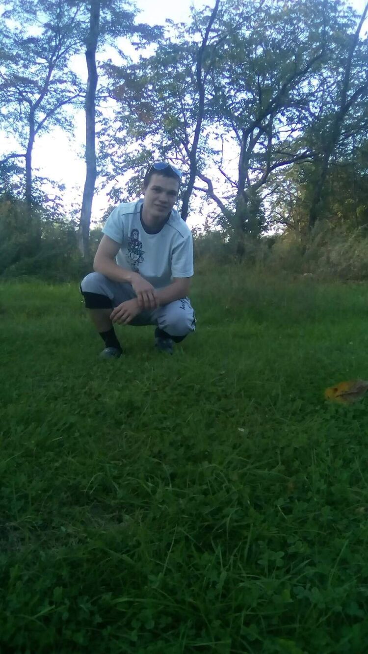  47476472  , 27 ,    