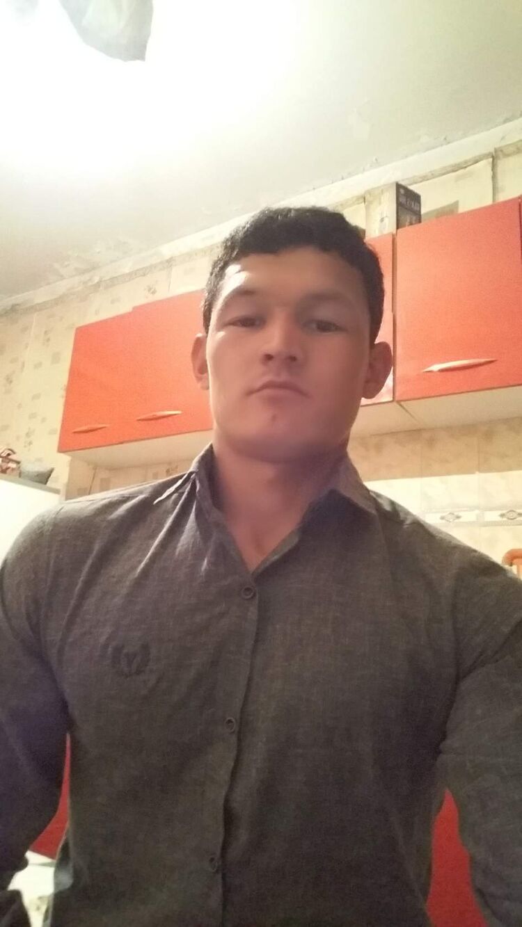  29811372  Azamat, 32 ,    