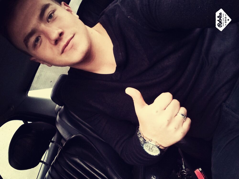  8388432  Andrei, 28 ,    