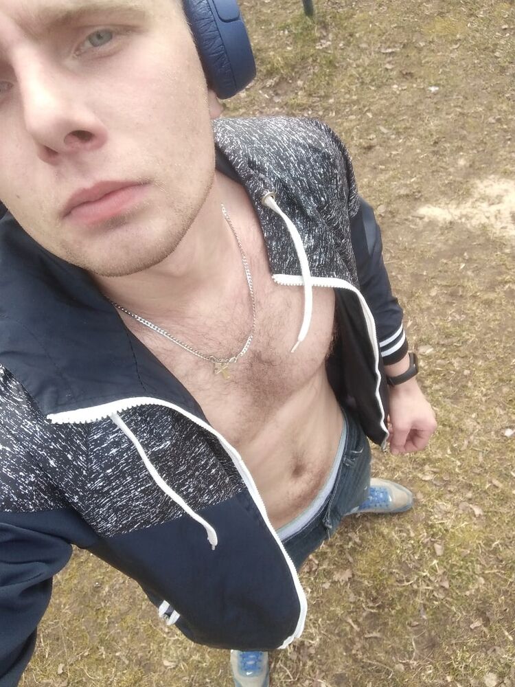  29500732  , 28 ,    