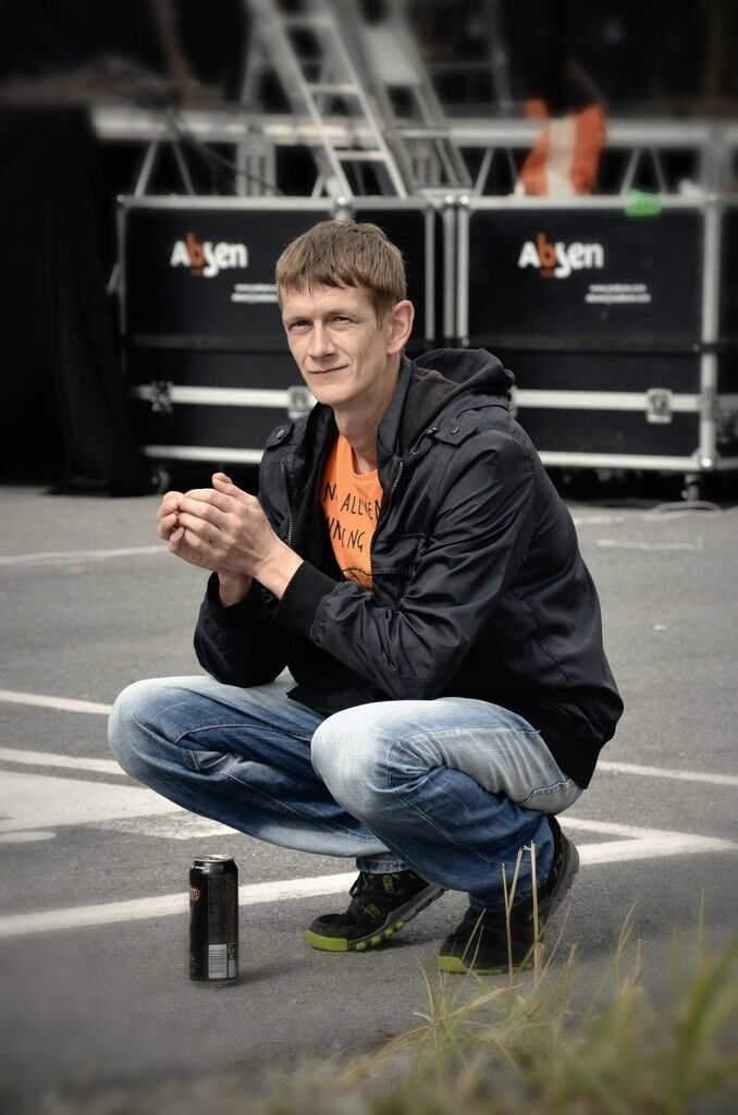  8978692  RealmusicVK, 47 ,    