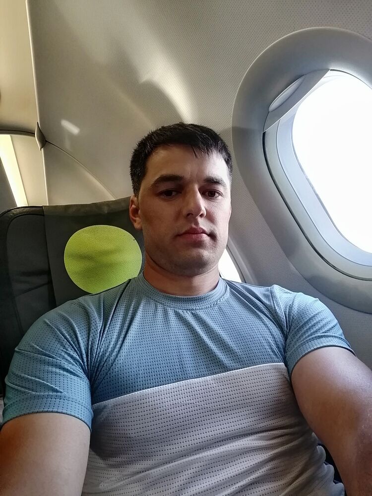  43332202  Ali, 34 ,    