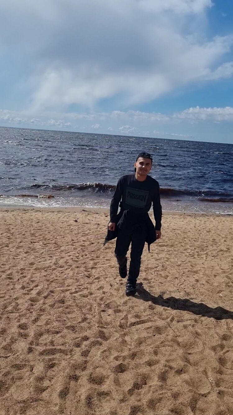  26880762  , 23 ,    -