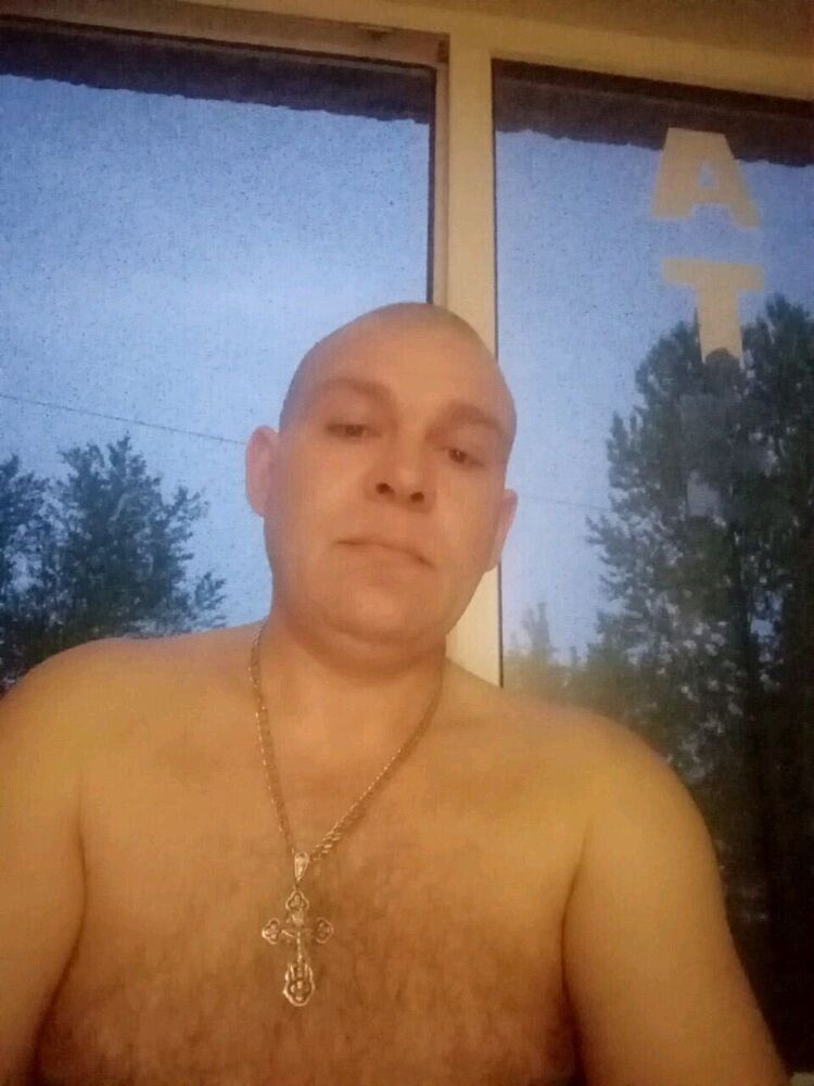  52790682  , 42 ,    