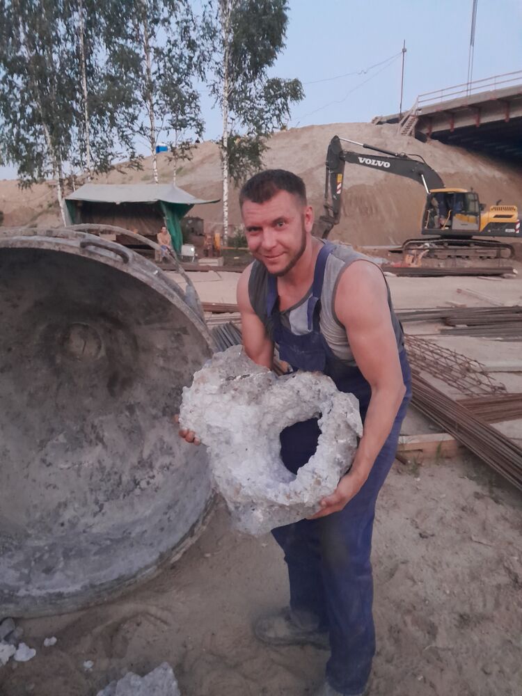  29767802  Vaacikk, 40 ,    